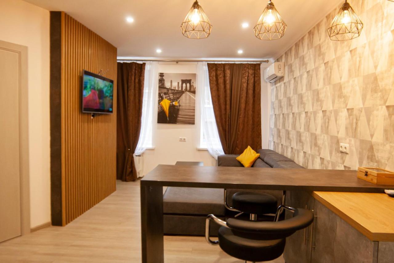 Ultra Lux 3 Rooms Apartment Near Arena City Kyiv Exterior photo